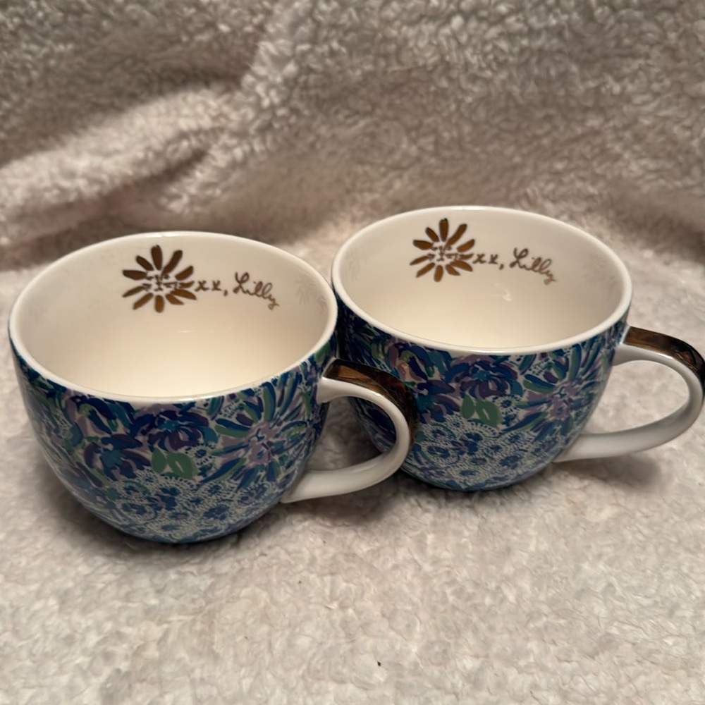 Lilly Pulitzer floral hidden lion with gold accents mug set